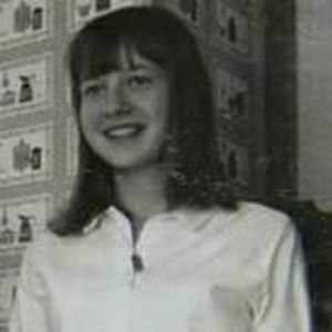 Meet your Posher, Lois